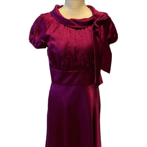Vintage Midi Dress in Rich Burgundy - Picture 3 of 7